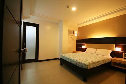 Olongapo Travel Lodge Esterno foto