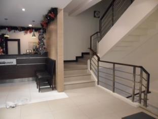 Olongapo Travel Lodge Esterno foto